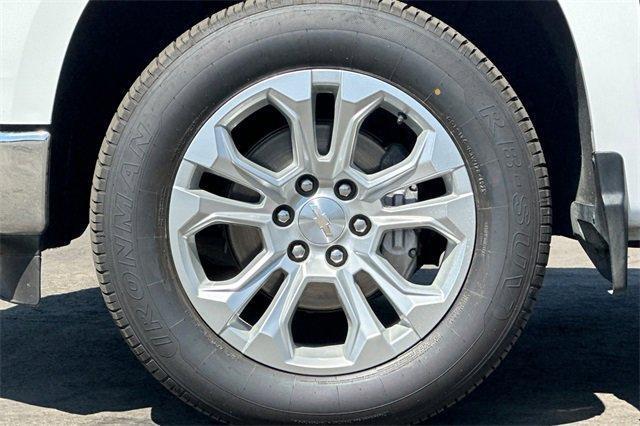 Photo of 2023 Summit White Chevrolet Silverado 1500