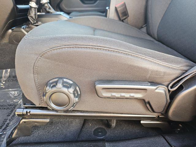 Photo of 2023 Granite Crystal Clearcoat Metallic Jeep Gladiator