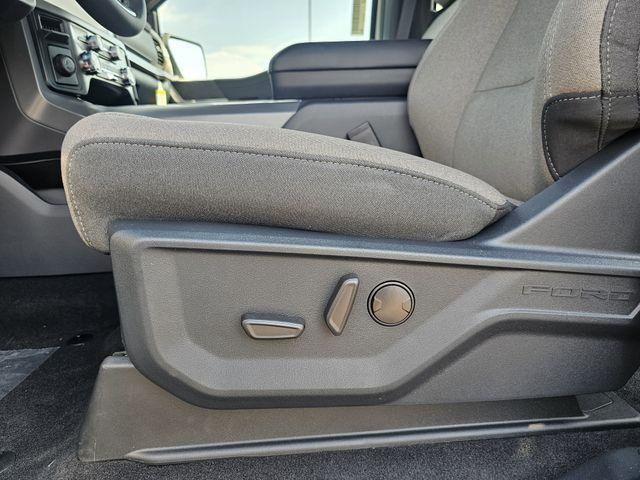Photo of 2025 Oxford White Ford F-150