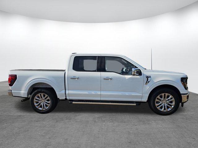 Photo of 2025 Oxford White Ford F-150