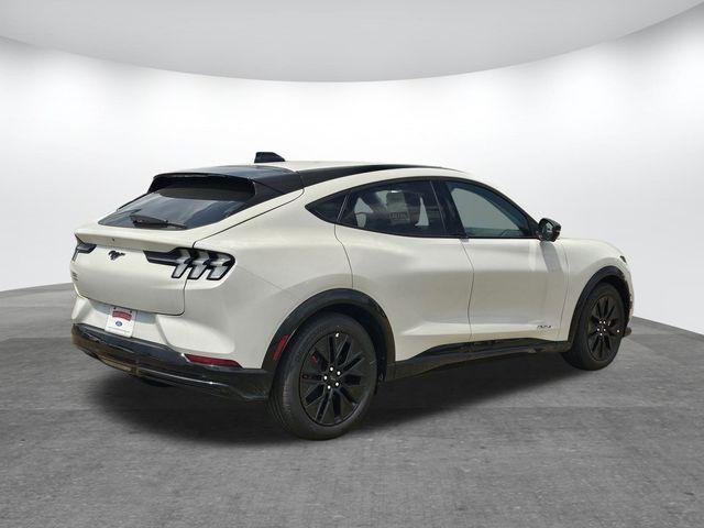 Photo of 2025 White Metallic Ford Mustang Mach-E