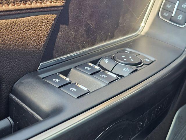 Photo of 2025 Star White Ford F-150