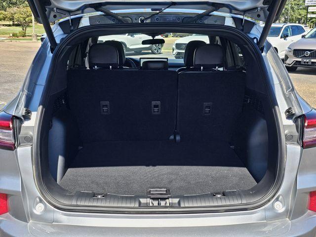 Photo of 2023 Iconic Silver Metallic Ford Escape