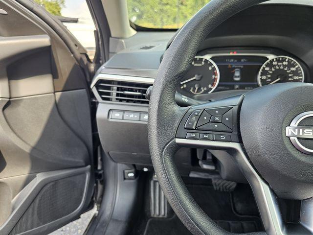 Photo of 2024 Gun Metallic Nissan Altima