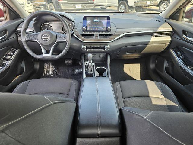 Photo of 2023 Garnet Pearl Nissan Altima