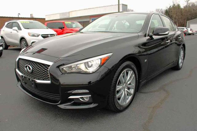 2015 Infiniti Q50