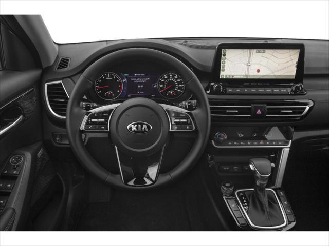 Photo of 2021 Orange Kia Seltos