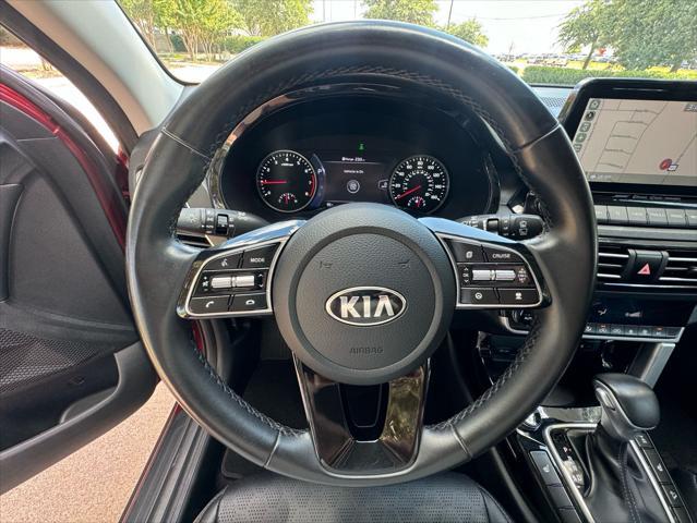 Photo of 2021 Orange Kia Seltos