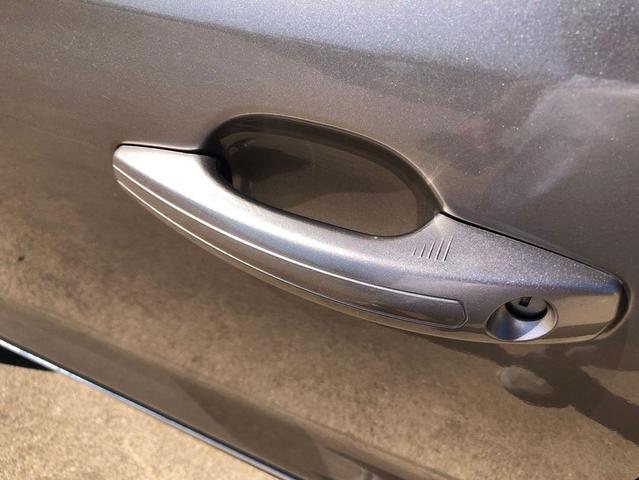 Photo of 2019 Beige Lincoln MKC