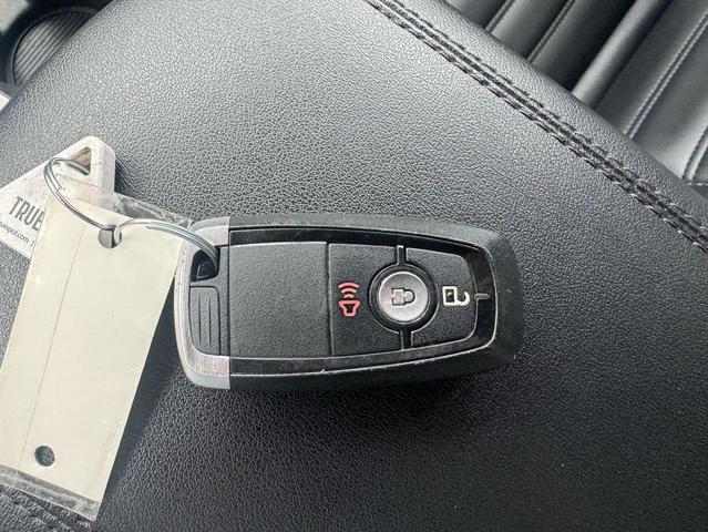 Photo of 2023 Black Ford Edge