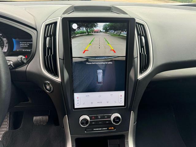 Photo of 2023 Black Ford Edge