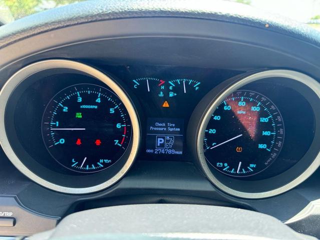 Photo of 2009 Gray Toyota Land Cruiser