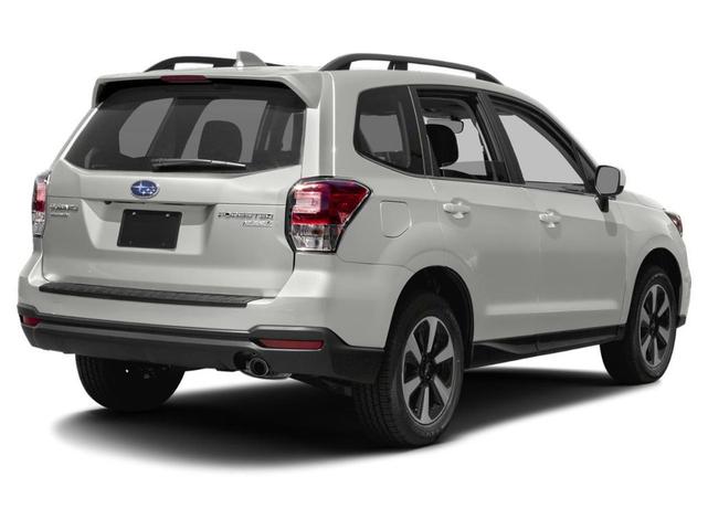 Photo of 2018 White Subaru Forester