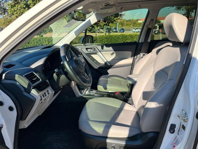 Photo of 2018 White Subaru Forester