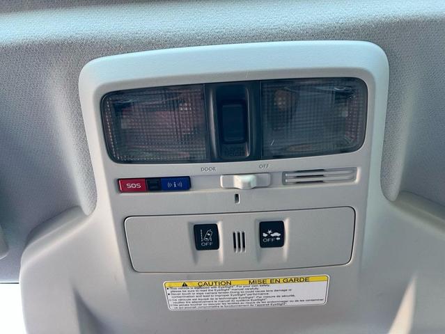 Photo of 2018 White Subaru Forester