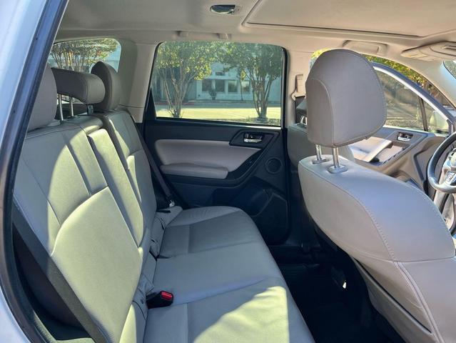 Photo of 2018 White Subaru Forester