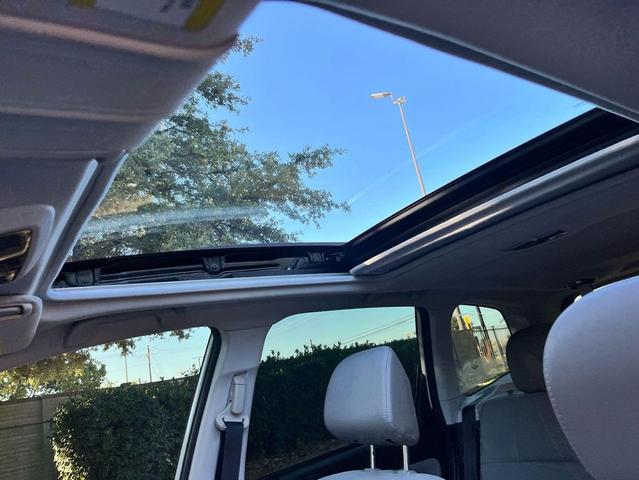 Photo of 2018 White Subaru Forester