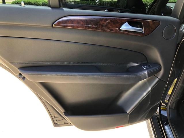 Photo of 2019 Black Mercedes-Benz GLS 450