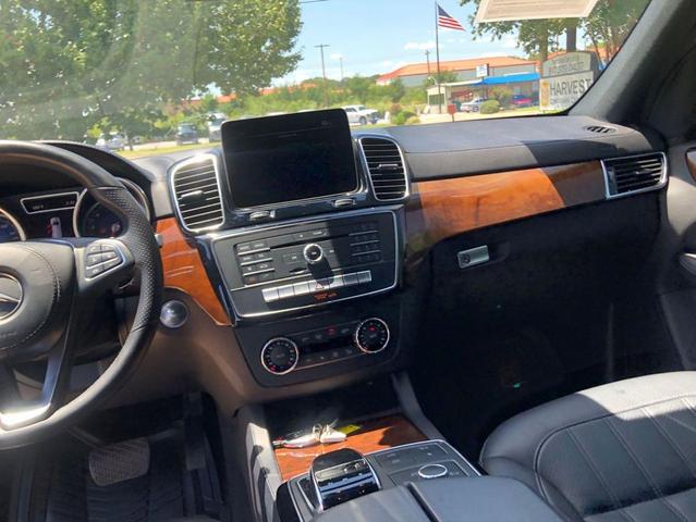 Photo of 2019 Black Mercedes-Benz GLS 450