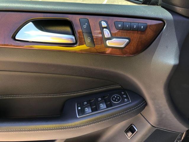 Photo of 2019 Black Mercedes-Benz GLS 450
