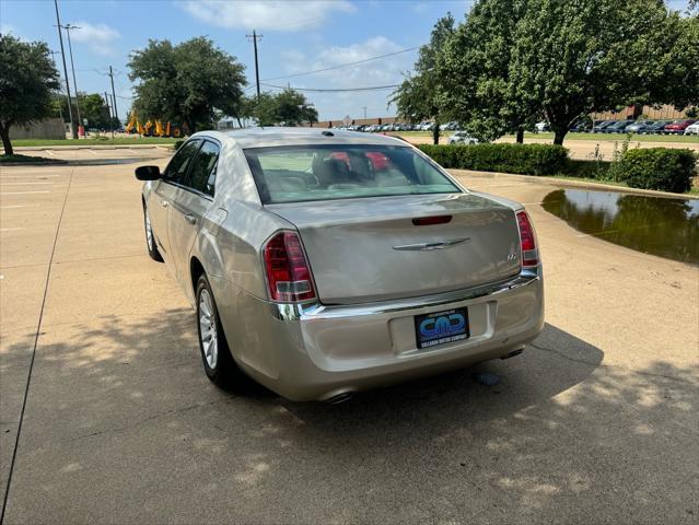 Photo of 2012 Beige Chrysler 300