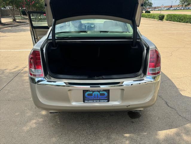 Photo of 2012 Beige Chrysler 300