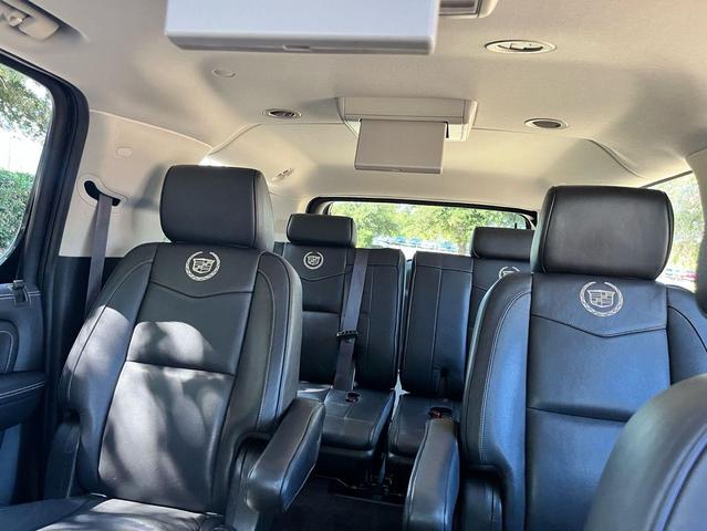 Photo of 2013 Black Cadillac Escalade ESV
