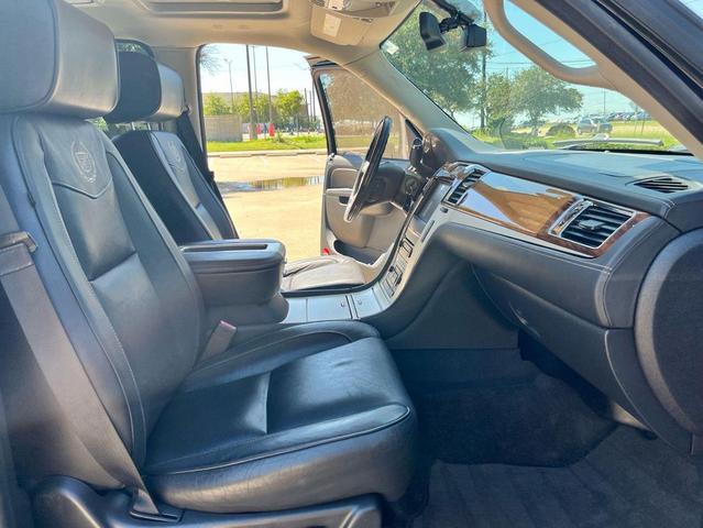 Photo of 2013 Black Cadillac Escalade ESV