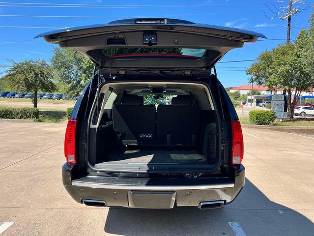 Photo of 2013 Black Cadillac Escalade ESV