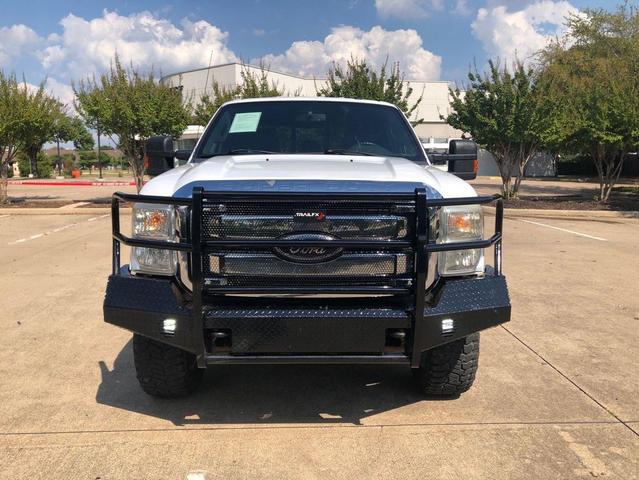 Photo of 2012 White Ford F-250