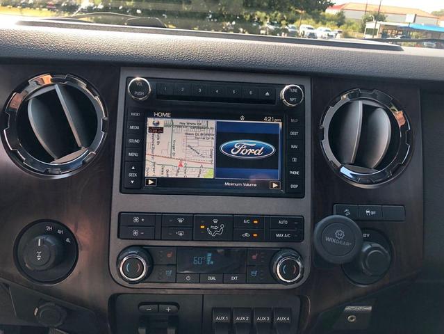 Photo of 2012 White Ford F-250