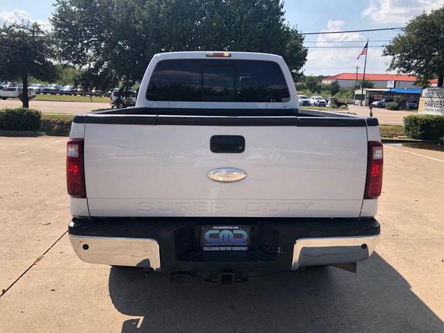 Photo of 2012 White Ford F-250