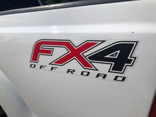 Photo of 2012 White Ford F-250