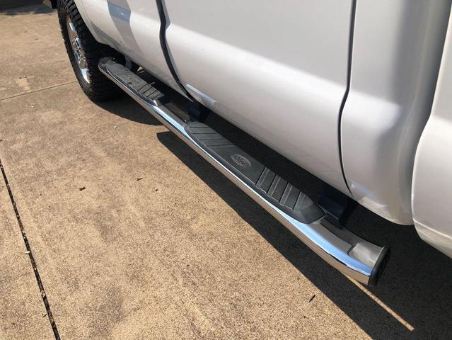 Photo of 2012 White Ford F-250