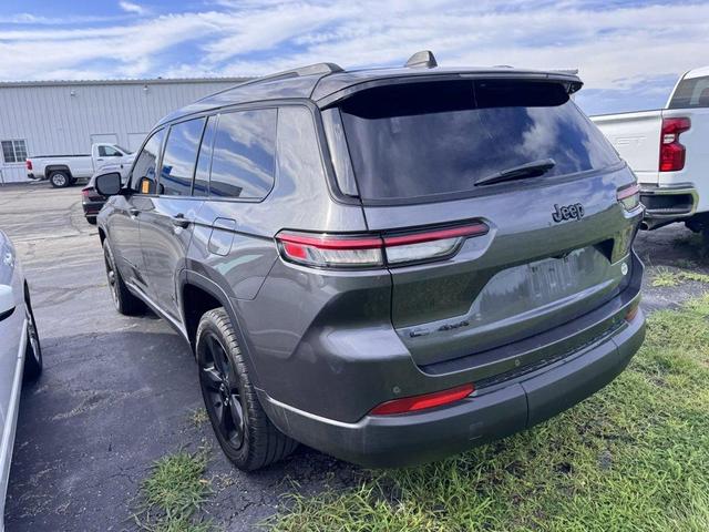 Photo of 2021 Metallic Jeep Grand Cherokee L