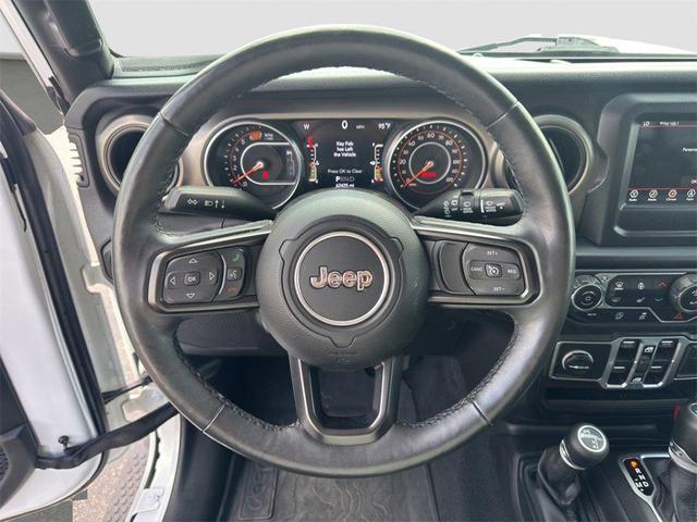 Photo of 2018 Bright White Clearcoat Jeep Wrangler Unlimited