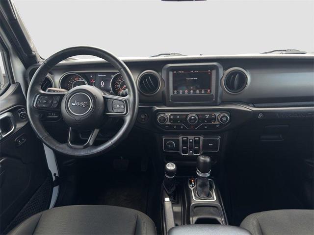 Photo of 2018 Bright White Clearcoat Jeep Wrangler Unlimited