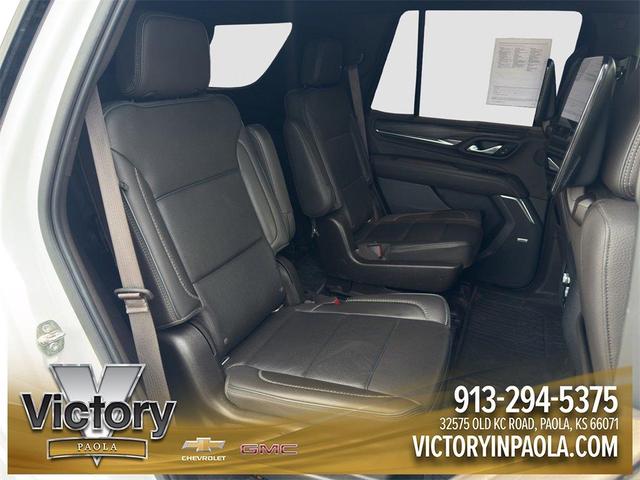 Photo of 2021 Summit White GMC Yukon
