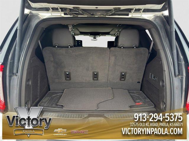 Photo of 2021 Summit White GMC Yukon