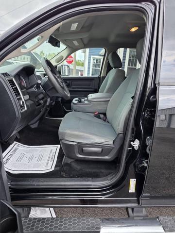 Photo of 2014 Black RAM 1500