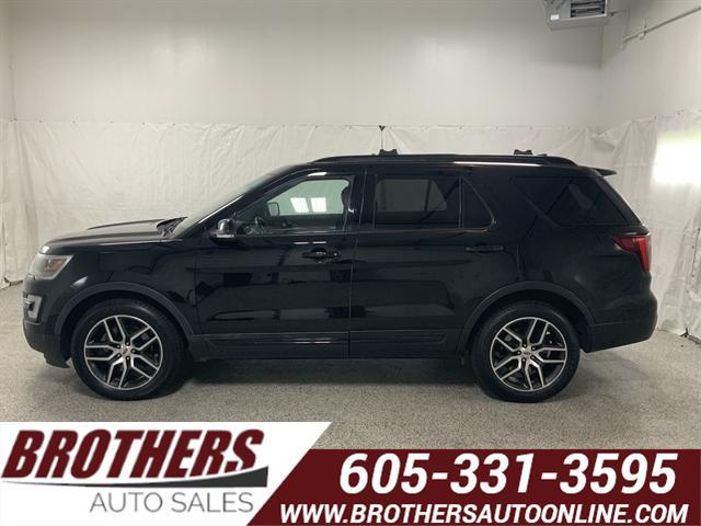 2016 Ford Explorer