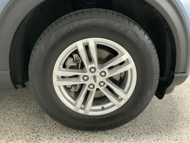 Photo of 2020 Blue Ford Explorer