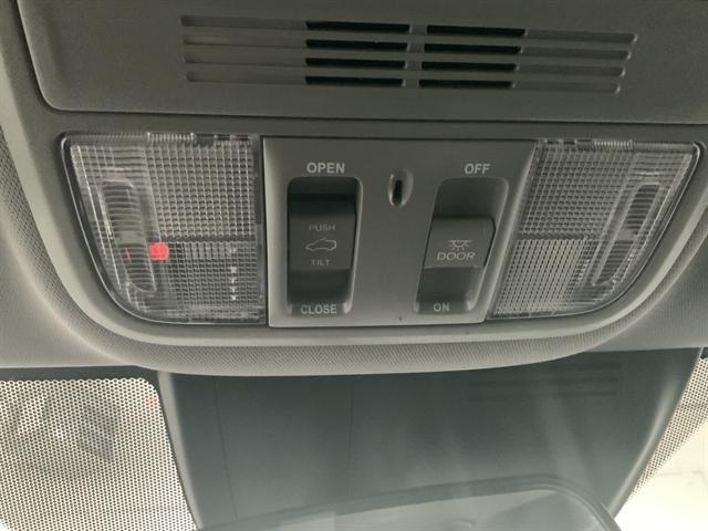 Photo of 2022 Crystal Black Pearl Honda CR-V