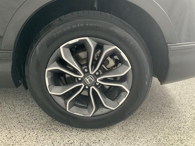 Photo of 2022 Crystal Black Pearl Honda CR-V