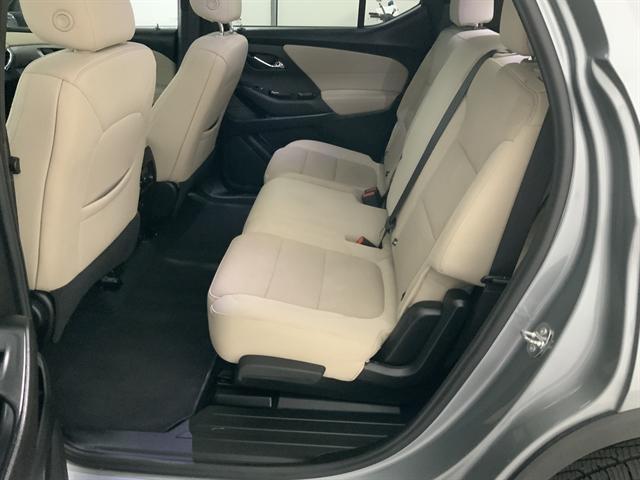 Photo of 2023 Sterling Gray Metallic Chevrolet Traverse