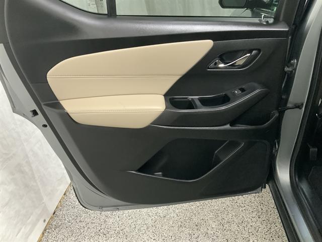 Photo of 2023 Sterling Gray Metallic Chevrolet Traverse