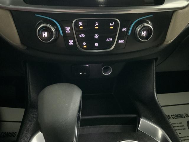 Photo of 2023 Sterling Gray Metallic Chevrolet Traverse