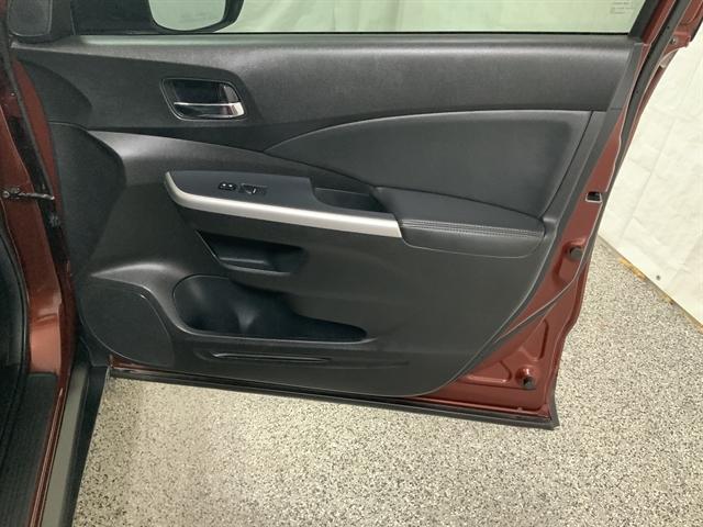 Photo of 2015 Basque Red Pearl II Honda CR-V