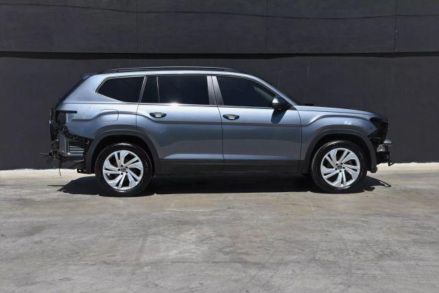 Photo of 2021 Platinum Gray Metallic Volkswagen Atlas