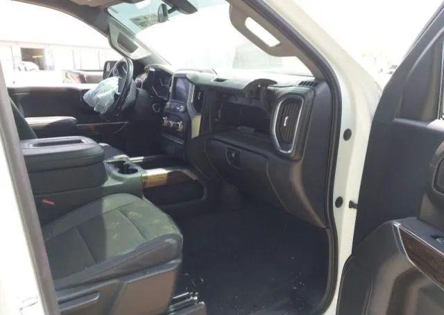 Photo of 2020 White GMC Sierra 1500